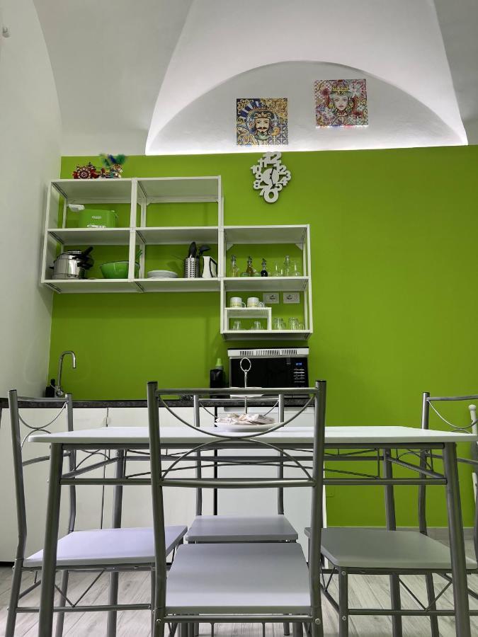 Simo's Apartment *